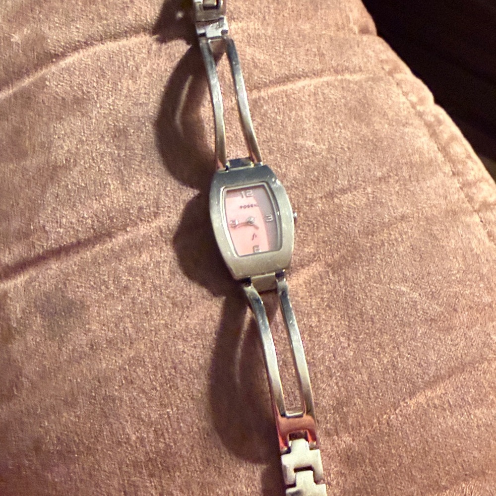 Fossil Women's Silver Watch with Pink Dial